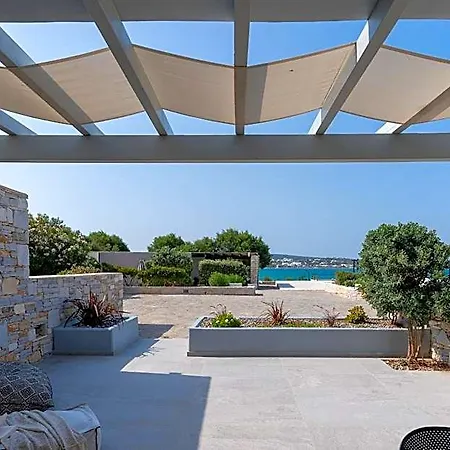 Ambassador Luxury Parikia (Paros)