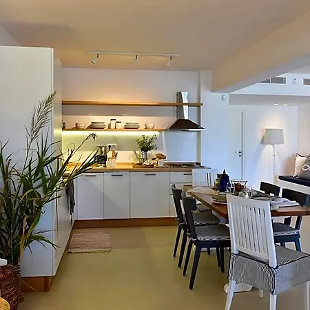 Hotel Ambassador Luxury 4*