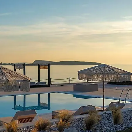 Ambassador Luxury 4* Parikia (Paros)